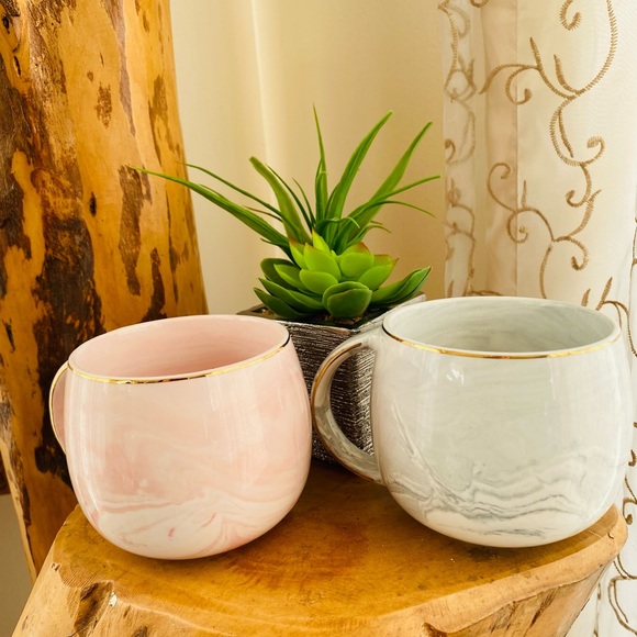 Mr. and Mrs.Cup set - Picture 3 of 5